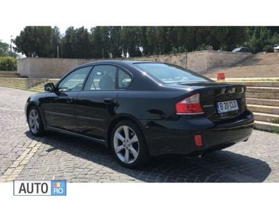 Second-hand Subaru Legacy Active 150 CP (110 kW) 2009 Negru Berlinǎ