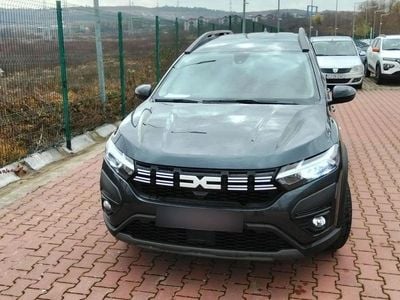 Culoaregri Utilizat 2023 Dacia Jogger Extreme Monovolum | 13.999 EUR (Preț bun)
