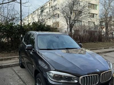 second-hand BMW X5 xDrive30d