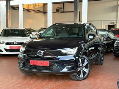 Utilizat 2022 Volvo XC40 Core SUV | 32.781 EUR