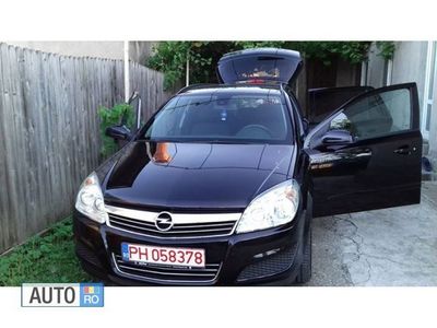 Negru Utilizat 2007 Opel Astra Break | 4.100 EUR