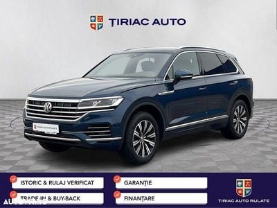Culoarealbastru Utilizat 2019 VW Touareg SUV | 31.400 EUR (Super Preț)