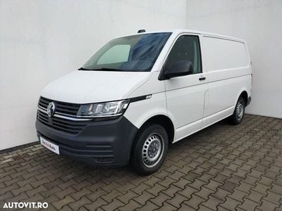 Second-hand VW Transporter 110 CP (80 kW) 2021 Culoarealb Van