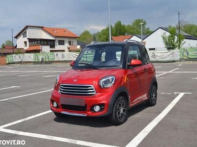 Culoarerosu Utilizat 2024 Aixam Coupe Coupe | 8.200 EUR