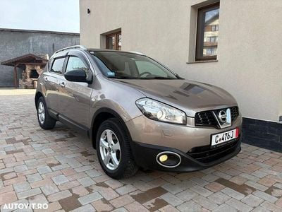 Second-hand Nissan Qashqai Tekna 150 CP (110 kW) 2012 Culoaremaro SUV
