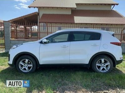 Second-hand Kia Sportage 116 CP (85 kW) 2016 Alb SUV