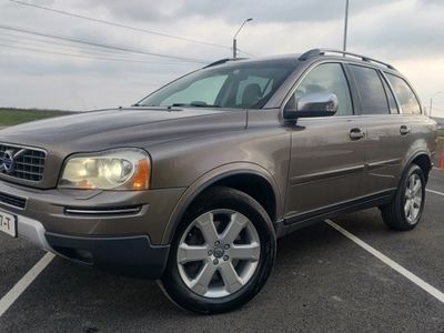 second-hand Volvo XC90 4x4 Diesel euro 5 200cp 7 Locuri