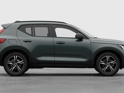 ["forest lake"] Utilizat 2025 Volvo XC40 Plus SUV | 47.836 EUR