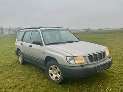 Utilizat 2001 Subaru Forester SUV | 1.550 EUR