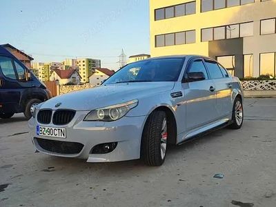 Second-hand BMW 520 170 CP (125 kW) 2004 Berlinǎ