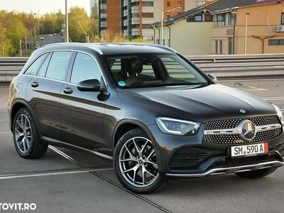 Mercedes GLC300