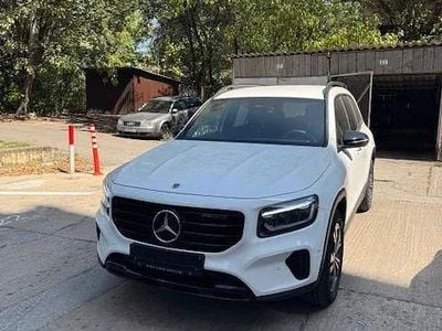Mercedes GLB200