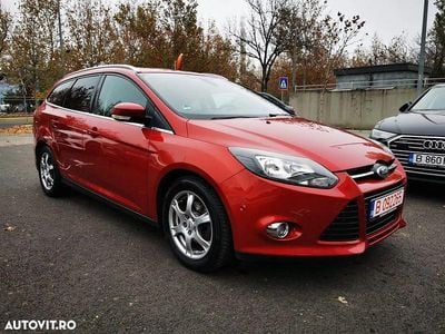Culoarerosu Utilizat 2012 Ford Focus Titanium Break | 4.500 EUR (Puțin scump)
