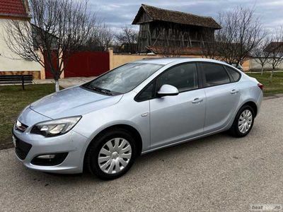 second-hand Opel Astra an 2016, benzina 1.6
