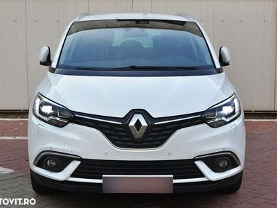 Culoarealb Utilizat 2017 Renault Grand Scénic IV Bose Edition Monovolum | 7.999 EUR (Preț bun)