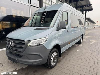 Nouă Mercedes Sprinter 170 CP (125 kW) 2025 Culoaregri Van