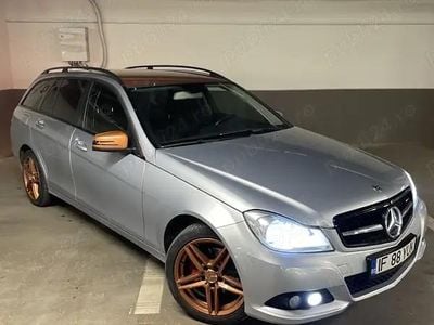 Mercedes C220