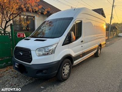 Alb Utilizat 2017 Ford Transit Monovolum | 12.990 EUR