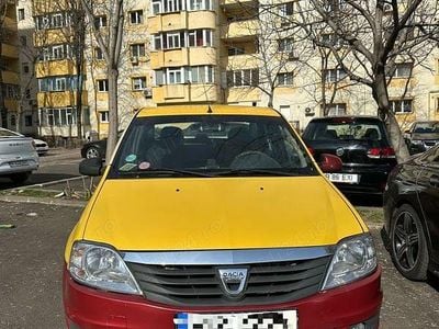 Utilizat 2012 Dacia Logan Berlinǎ | 7.500 EUR