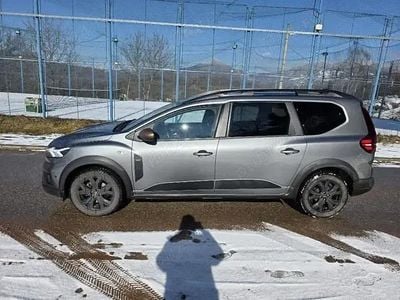 Second-hand Dacia Jogger Extreme 110 CP (80 kW) 2024 Monovolum