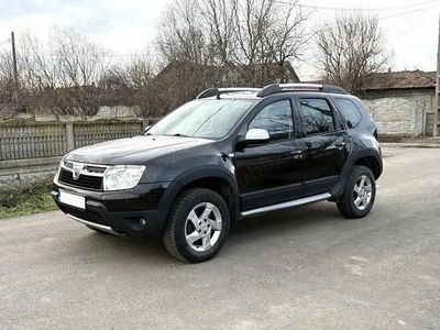 Second-hand Dacia Duster 90 CP (66 kW) 2011 Negru SUV