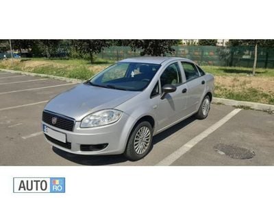 Gri Utilizat 2012 Fiat Linea Berlinǎ | 3.400 EUR