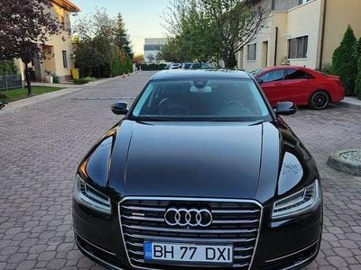 Audi A8L
