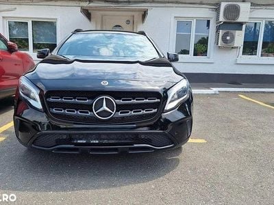 Mercedes GLA220