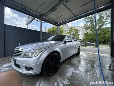 Mercedes C200