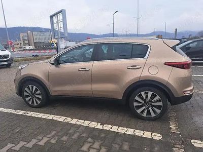 Second-hand Kia Sportage 183 CP (134 kW) 2017 Bej SUV