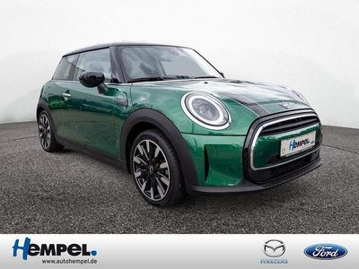 Utilizat 2023 Mini Cooper Essential Hatchback | 27.295 EUR (Scump)