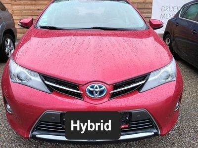 Toyota Auris Hybrid