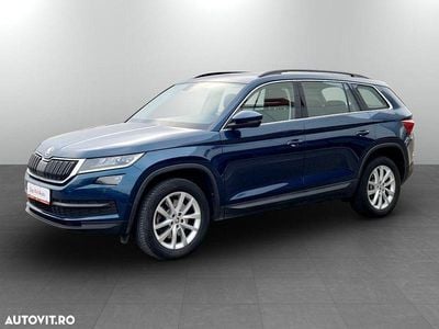 Albastru mediu normal Utilizat 2020 Skoda Kodiaq Style SUV | 26.950 EUR (Super Preț)