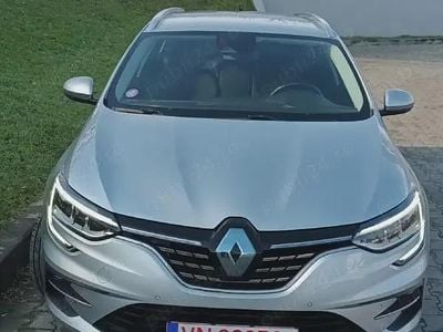 Gri Second-hand 2022 Renault Mégane IV Zen | 12.900 EUR (Preț OK)