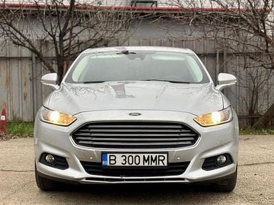 Culoareargint Utilizat 2018 Ford Mondeo Trend Berlinǎ | 9.999 EUR (Preț bun)