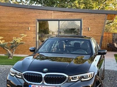 BMW 330e