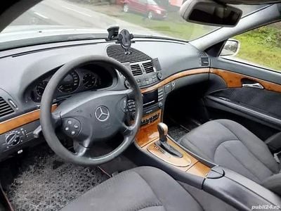 Utilizat 2003 Mercedes E220 Berlinǎ | 1.000 EUR (Super Preț)