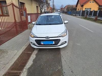 Second-hand Hyundai i20 84 CP (61 kW) 2018 Berlinǎ