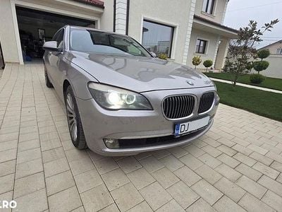 BMW 730