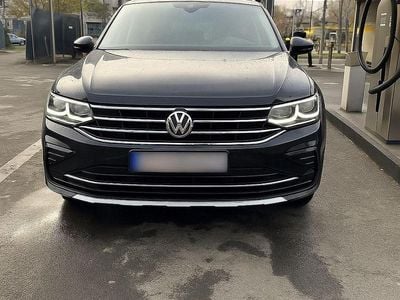 Culoaregri Utilizat 2022 VW Tiguan Elegance SUV | 30.600 EUR (Preț OK)