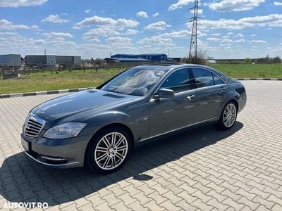 Gri Utilizat 2009 Mercedes S400 Berlinǎ | 11.499 EUR