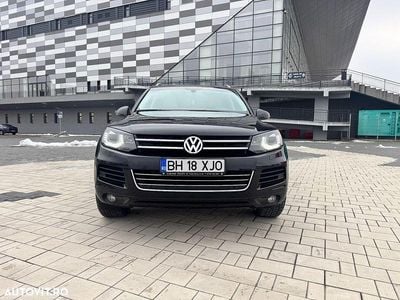 Second-hand VW Touareg Edition 204 CP (150 kW) 2013 Culoarenegru SUV