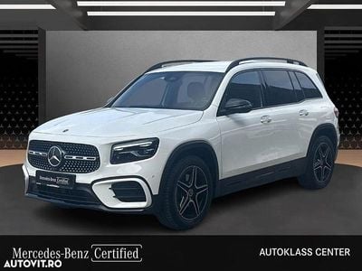 Mercedes GLB220