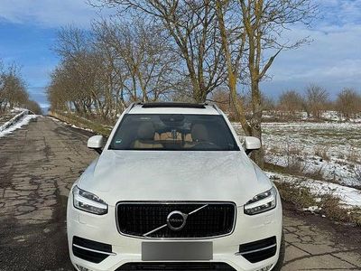 Culoarealb Utilizat 2017 Volvo XC90 Momentum SUV | 18.990 EUR (Preț OK)