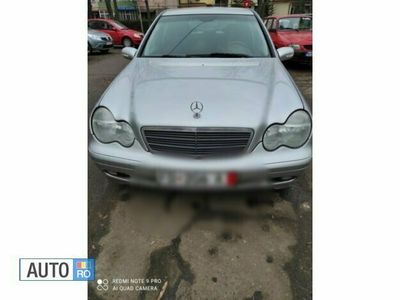 Mercedes C200