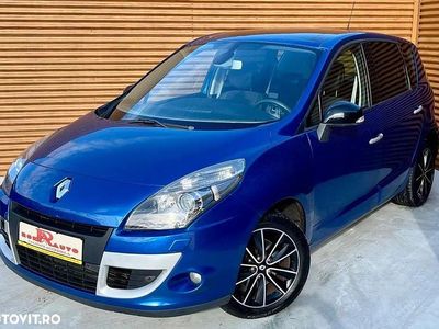 Culoarealbastru Utilizat 2011 Renault Scénic III Bose Edition Monovolum | 5.480 EUR (Puțin scump)
