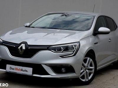 Argint Utilizat 2020 Renault Mégane IV Business Hatchback | 13.490 EUR (Puțin scump)