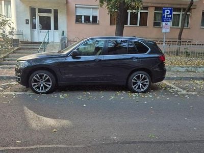 Culoarenegru Second-hand 2015 BMW X5 Sport Line SUV | 16.500 EUR