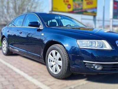 Second-hand Audi A6 224 CP (164 kW) 2005 Culoarealbastru Hatchback