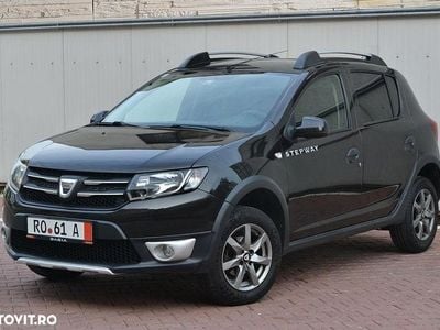 Second-hand Dacia Sandero Stepway 90 CP (66 kW) 2014 Culoarenegru